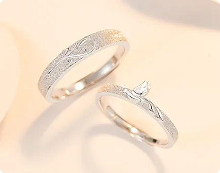 Custom wedding ring design 1