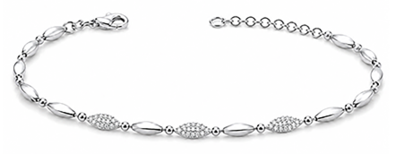 Bracelet combining different link styles